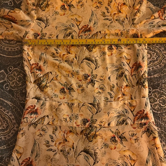 Vintage; hand made; one of a kind floral midi dress. Size 2 - Picture 11 of 14